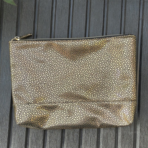 Tarte - Gold-Getter Makeup Bag - Picture 3 of 11